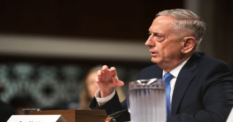 Jenderal Mattis: AS Bekerja untuk Upaya Diplomatik Sementara Menjaga Opsi Militer Terbuka