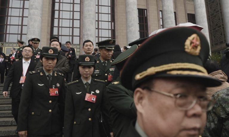 Menteri Tiongkok Ungkap Jumlah Pejabat Militer Tingkat Tinggi yang Dibersihkan Xi Jinping