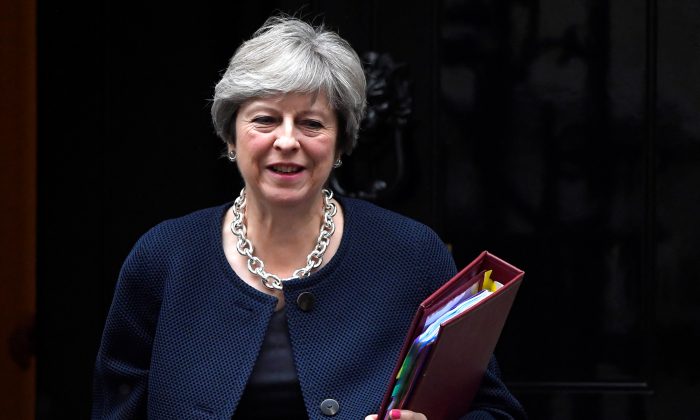 Pecah Kebuntuan Brexit PM Inggris Tawaran Kemudahan Bagi WN Uni Eropa