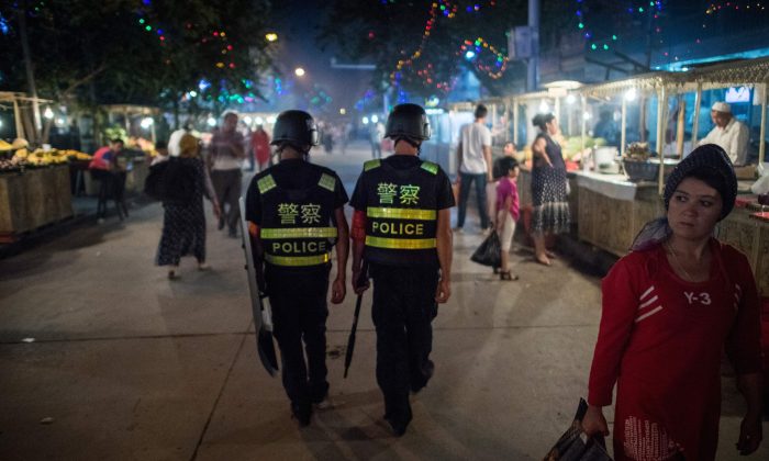 Xinjiang Diisolir Jelang Kongres Nasional Tiongkok