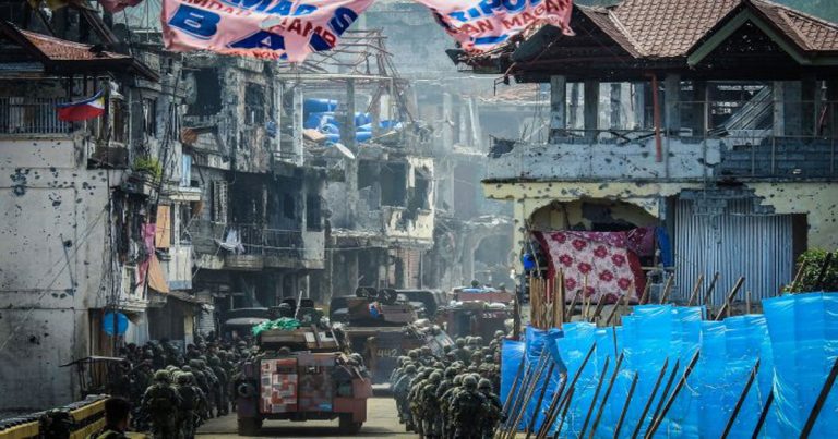 Presiden Filipina Duterte Deklarasikan Kota Marawi Bebas dari Teroris