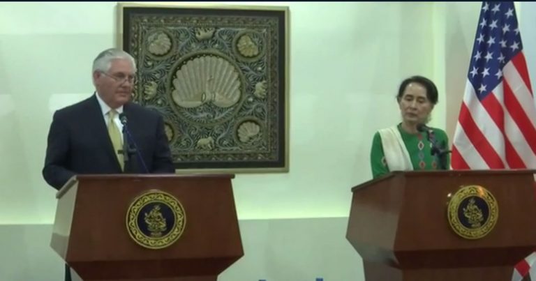 Rex Tillerson Ungkapkan Keprihatinan dan Nilai Sanksi Ekonomi Tak Selesaikan Krisis Rohingya