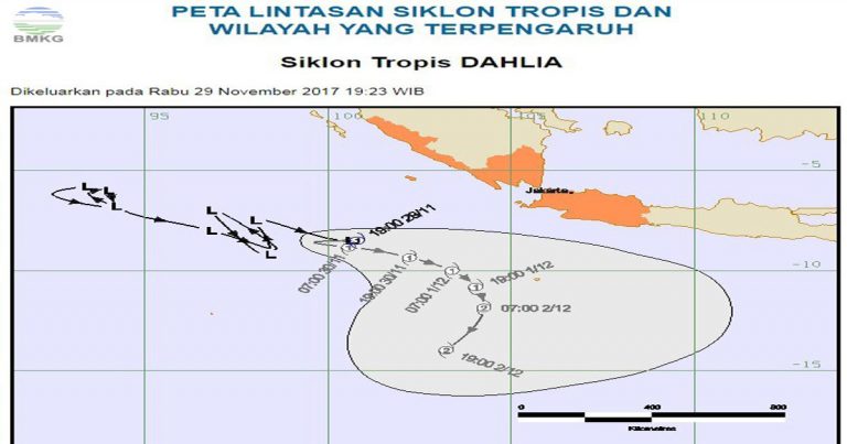 Badai Tropis Cempaka Berlalu, Terbitlah Badai Tropis Dahlia