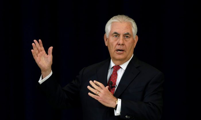 Tiba di Myanmar, Rex Tillerson Bahas Misi Atasi Krisis Rohingya