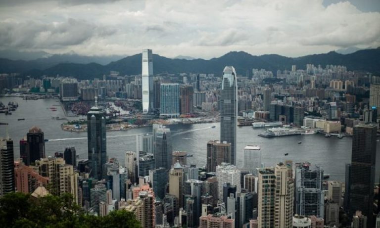 Tiongkok Memperluas Hukum ‘Tidak Menghormati’ Lagu Kebangsaan Sampai Hong Kong