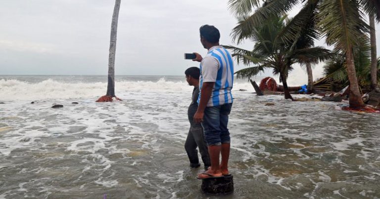 Badai Siklon Ockhi di India, Korban Tewas Menjadi 30 Jiwa dan 600 Nelayan Berhasil Diselamatkan