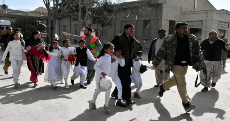 Serangan Bom Bunuh Diri di Gereja Pakistan, 8 Orang Tewas dan Puluhan Terluka