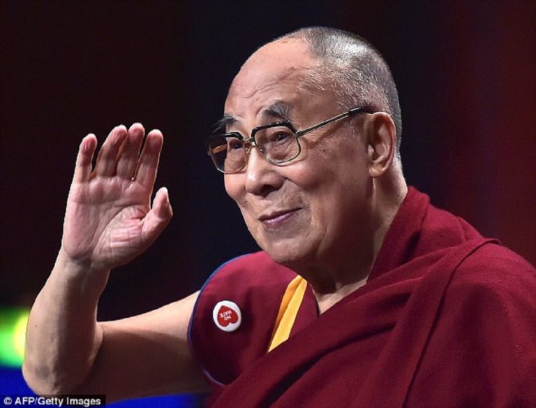 Dalai Lama Meluncurkan Aplikasi Iphone Namun Diblokir di Toko Aplikasi Apple Tiongkok