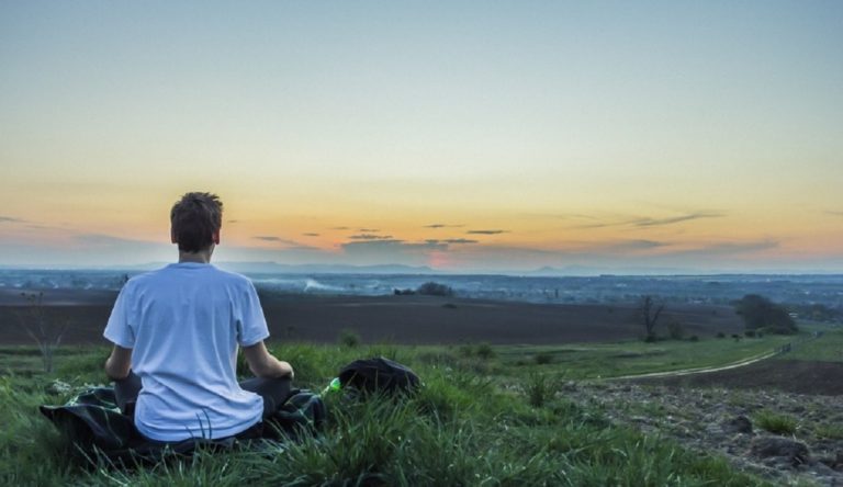 Panduan Sederhana untuk Meditasi