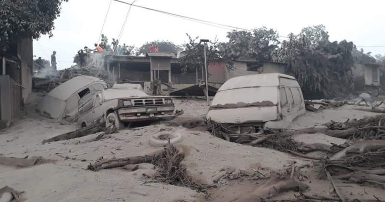 Letusan Gunung Api Tewaskan Tujuh Warga di Guatemala