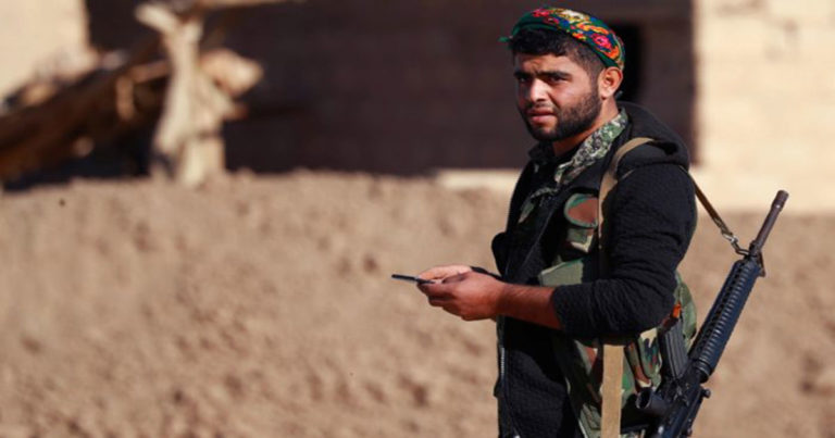 Observatorium Suriah : ISIS Tewaskan 700 Tahanan di Suriah Timur
