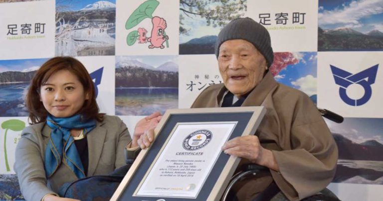 Pria Tertua Dunia dari Jepang Meninggal Dunia Pada Usia 113 Tahun