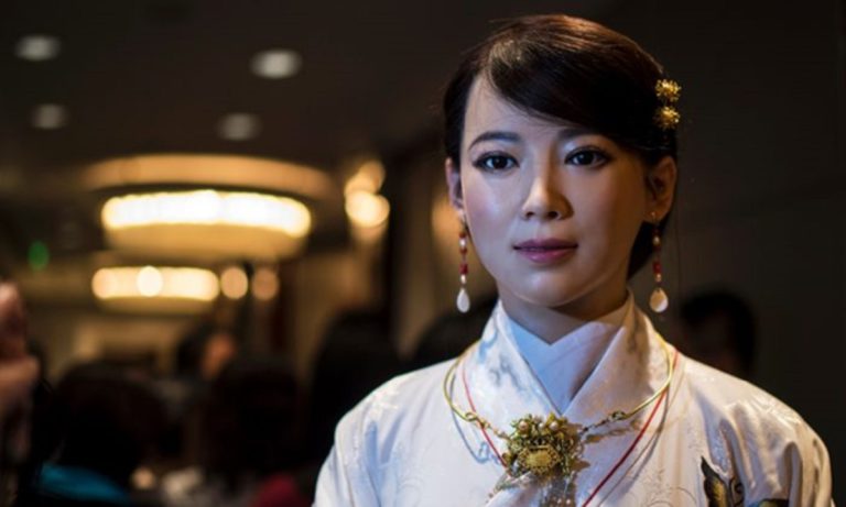 Motif Tersembunyi Penciptaan Istri Robot: Pengembangan AI Terbaru di Tiongkok