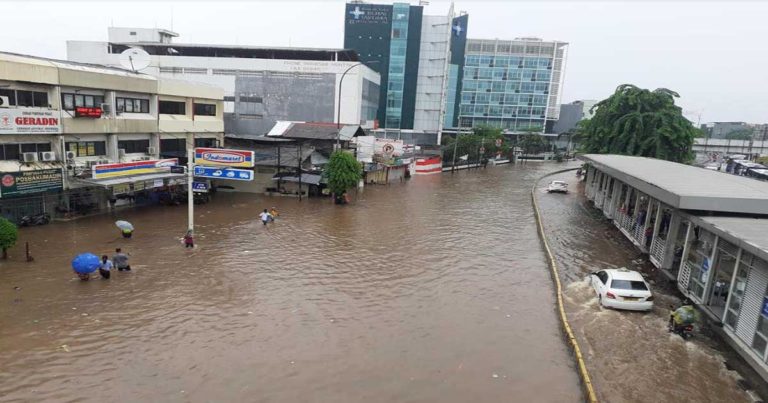 Pesta Tahun Baru 2020 Usai, Banjir Kepung Jakarta, Bogor, Bekasi, Tangerang, Labuhan Batu, Bandung Barat dan Tol Cipali
