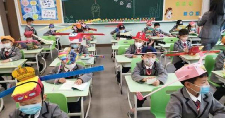 Topi Semeter “Anti Epidemi”, Wajib Dipakai Murid SD di Hangzhou, Tiongkok
