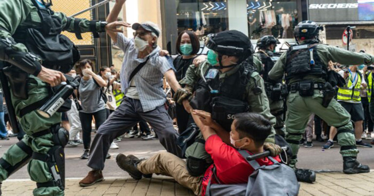 Para Ahli Menilai Hong Kong Berada Di Ambang Kendali Komunis Dengan Agresi Terbaru Beijing