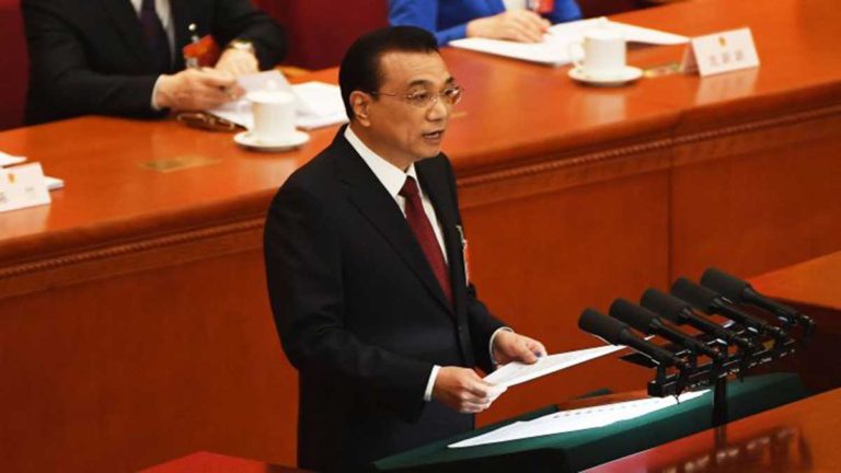 Apakah Li Keqiang Menghidupkan Kembali Ekonomi dengan Mempromosikan Street Markets?