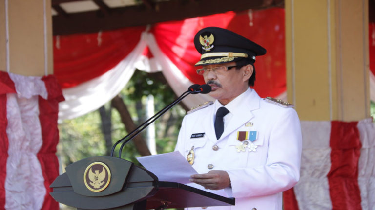 Plt Bupati Sidoarjo Nur Ahmad Syaifuddin Meninggal Dunia Karena Covid-19