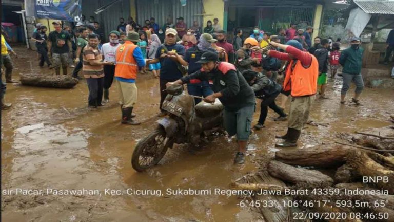 Status Darurat Ditetapkan Tujuh Hari Pascabanjir Bandang di Sukabumi