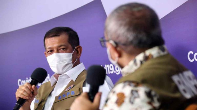 Ketua Satgas Penanganan COVID-19  : PSBB Bukan Lockdown