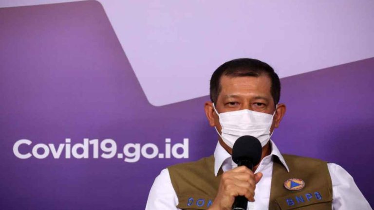 Ketua Satgas Penanganan COVID-19 : DKI Jakarta Belum Pernah Mencabut PSBB, Gubernur Anies Selalu Berkonsultasi dengan Pusat