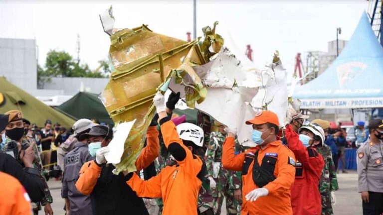 Pencarian Sriwijaya Air  SJ-182, Ditemukan 53 Properti dan 14 Bagian Body Part