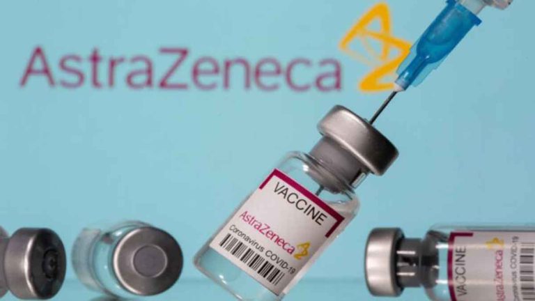AstraZeneca Akui Vaksin COVIDnya Dapat Menyebabkan Efek Samping yang Mematikan