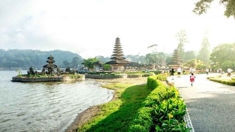 Menyimak Lagi Argumen Pemerintah Luncurkan Work From Bali Bagi PNS