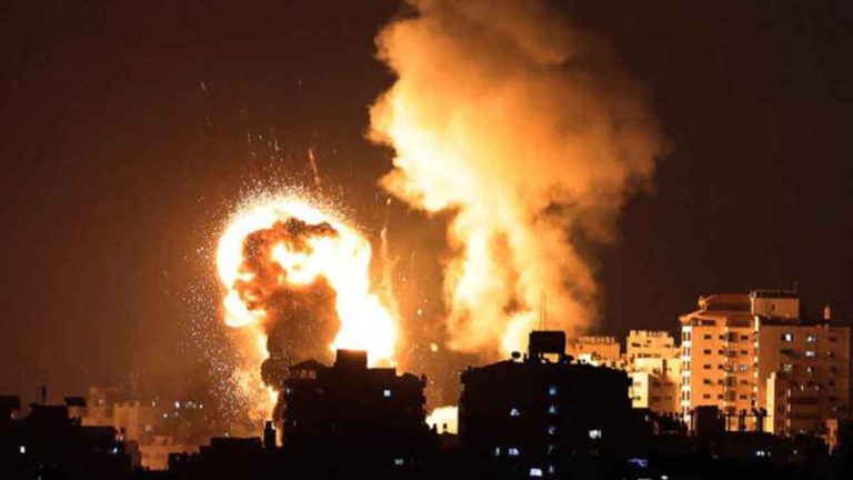 Israel Diserang Roket dan Bersumpah akan Melakukan Serangan Balik