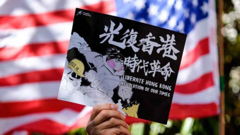 5 Pemuda Demonstran Hongkong yang Melarikan Diri dengan Perahu Karet Tiba di AS