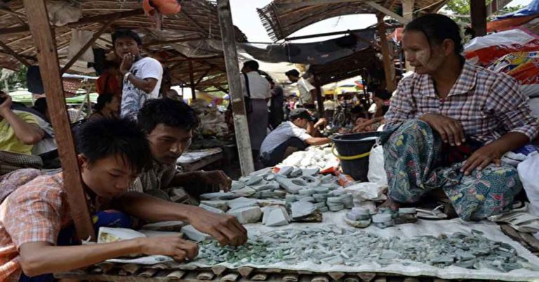 Komunis Tiongkok Memaksa Warganya yang Terdampar di Myanmar untuk Pulang dengan Dalih Menindak Para Penjahat Penipuan