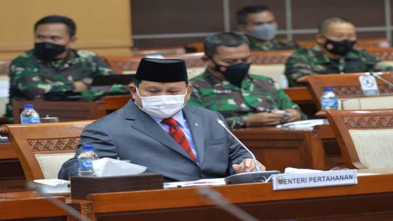 Heboh Anggaran Rp 1,7 Kuadriliun Prabowo untuk Proyek Alutsista, Ekonom Senior Kritik Keras