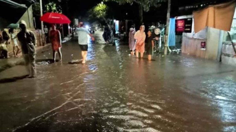 Banjir dan Longsor Melanda Tiga Wilayah Kabupaten di  Sulawesi Selatan
