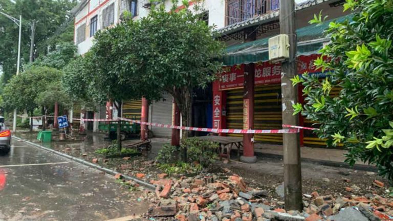 Gempa Mengguncang  Sichuan, Tiongkok, Menelan Korban Jiwa dan Lebih dari 10.000 Warga Mengungsi