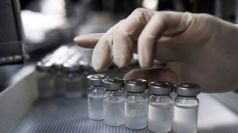 Brasil Menangguhkan 12 Juta Dosis Vaksin Buatan Tiongkok Sinovac