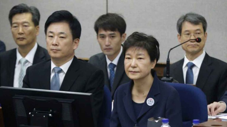 Mantan Presiden Korea Selatan Park Geun-hye Menerima Amnesti