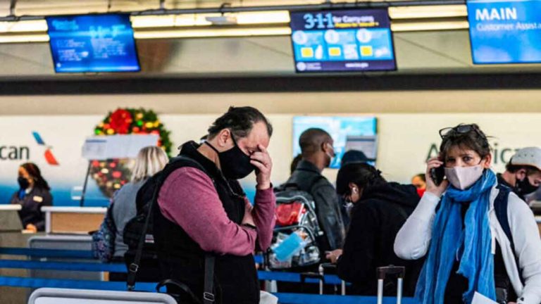 Omicron Menyebar dengan Cepat, 2.000 Penerbangan Dibatalkan di Seluruh Dunia pada Malam Natal