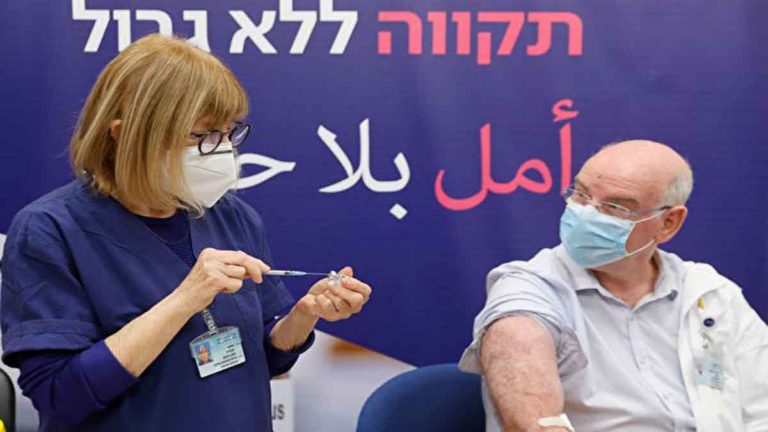 Studi Israel : Vaksin Dosis ke-4 Masih Kurang Efektif dalam Melawan Omicron