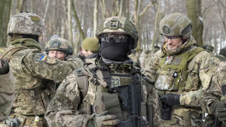 Akankah Rusia Menyerang Ukraina? NATO Meningkatkan Pasukan di Eropa Timur Hingga Militer AS Siaga Tinggi