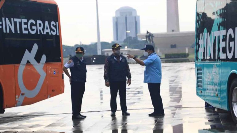 Anies Ganti Transjakarta dengan Bus Listrik, Targetkan 100 Bus Beroperasi Hingga Akhir Tahun