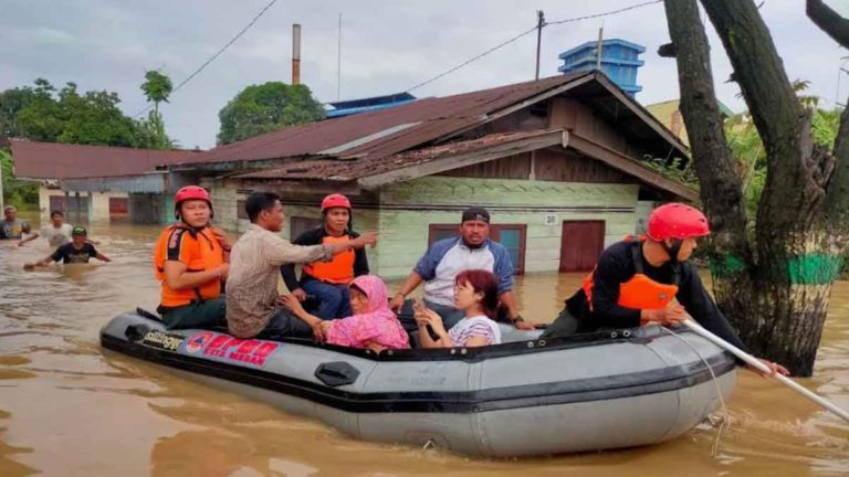 Sebanyak 3.267 Rumah Warga Kota Medan Terendam Banjir Hingga 1 Meter