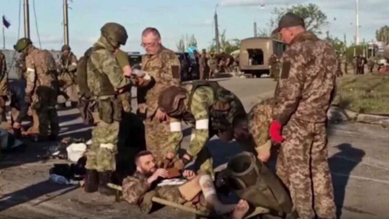 Setelah 82 Hari Perlawanan, Para Pembela Azovstal Ukraina Menyerah dengan Syarat