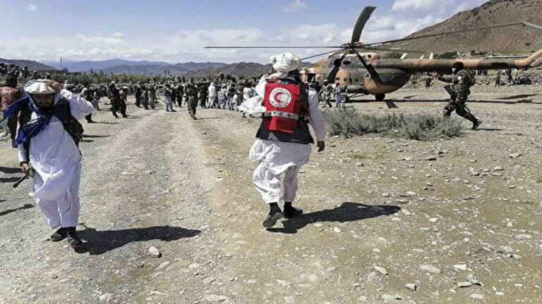Gempa Melanda Afghanistan Menewaskan 1.000 orang dan Ribuan Lainnya Terluka