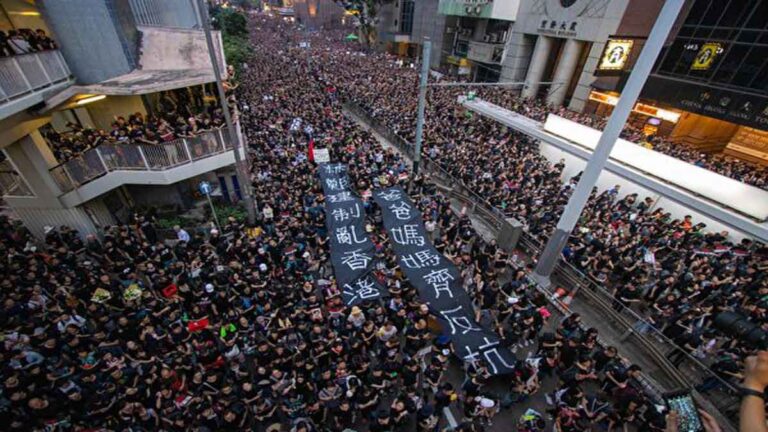 25 Tahun Pertarungan Sistem Pemerintahan Hong Kong, Sudah Terlihatkah Pemenangnya?