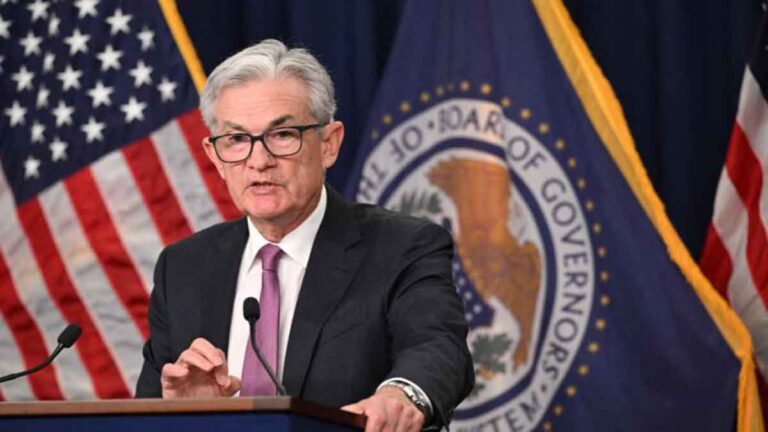Ketua The Fed  Mengisyaratkan Kenaikan Suku Bunga Lebih Lanjut Demi Menekan Inflasi AS yang Tampak Mulai Menurun