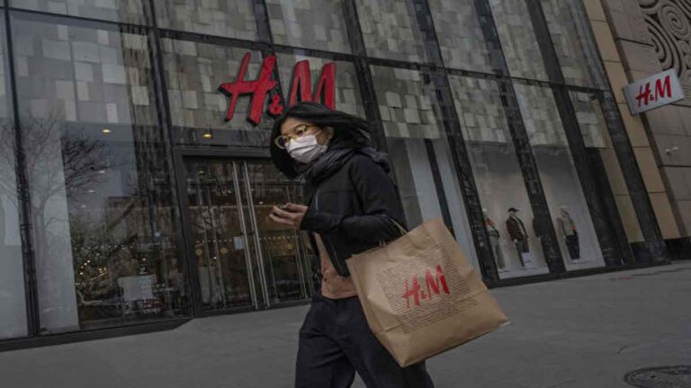 Toko Pertama H&M Termasuk 60 Tokonya di Daratan Tiongkok Telah Ditutup