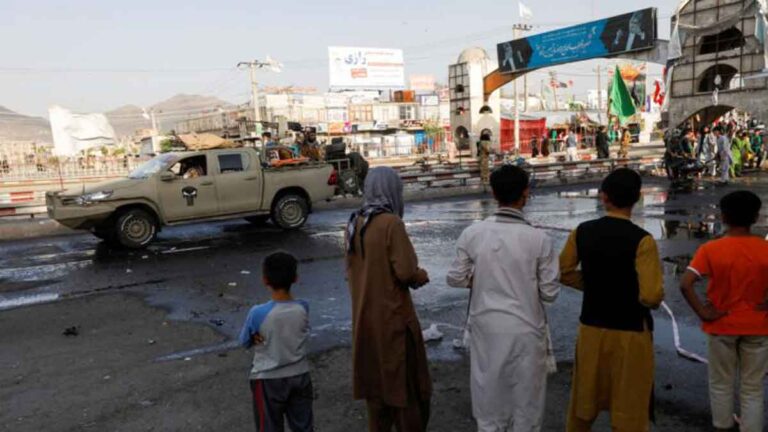 Sedikitnya 8 Tewas, 22 Terluka dalam Serangan Bom di Jalan Perbelanjaan yang Sibuk di Kabul, Afghanistan
