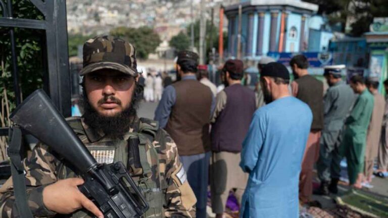 Ledakan Besar Masjid di Kabul Afghanistan, Sedikitnya 10 Orang Tewas 27 Lainnya Terluka