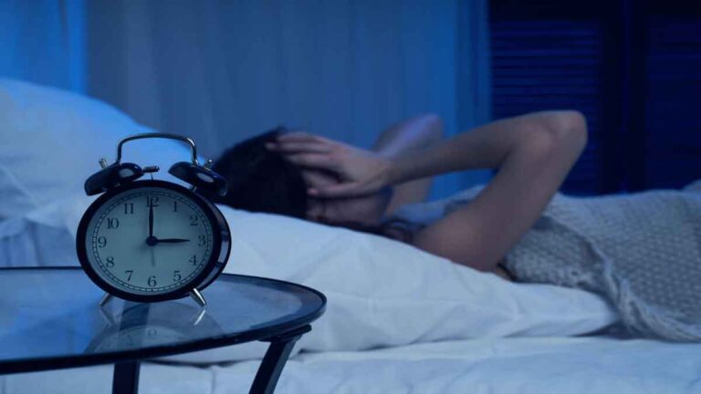 Sering Buang Air Kecil di Malam Hari Memengaruhi Kualitas Tidur Anda, 8 Penyebab Utama dan Penanganannya