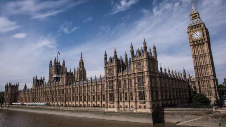 Baru Berumur Seminggu, Parlemen Inggris Tutup Akun TikToknya Menyusul Kekhawatiran Anggota Parlemen  Tentang Keamanan Aplikasi